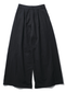 25-ShowPiece / MUDFLAPS TROUSERS