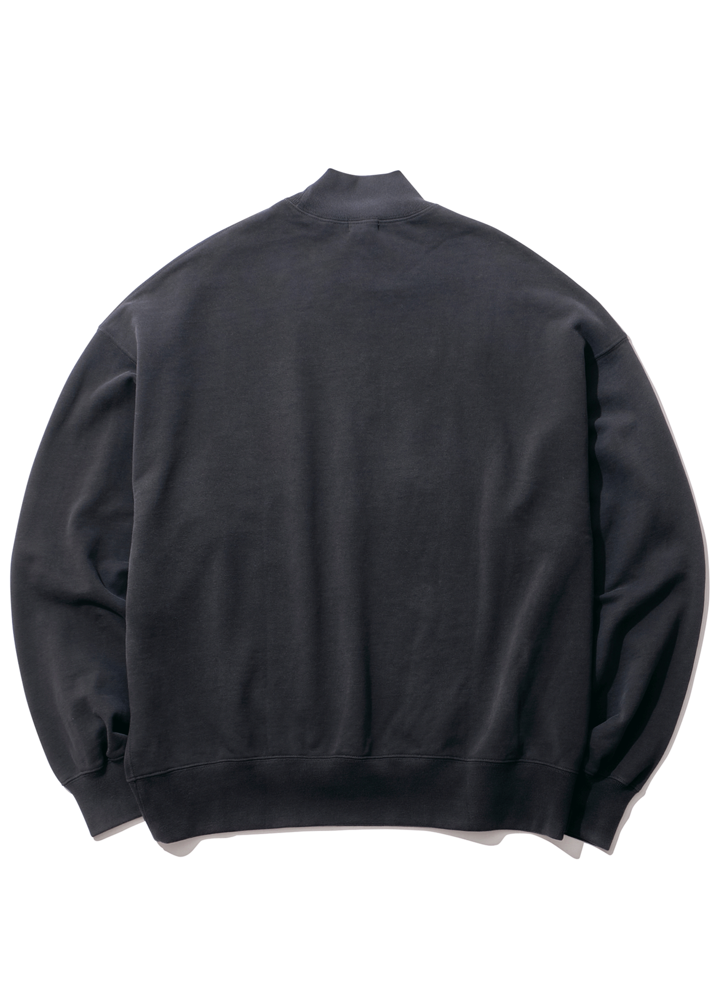 MOCK NECK SWEAT